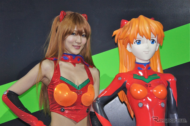(C)Khara 実物大エヴァンゲリオン初号機が登場
