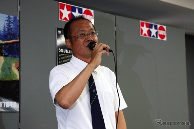 滝川主査。人呼んで滝川ハカセ