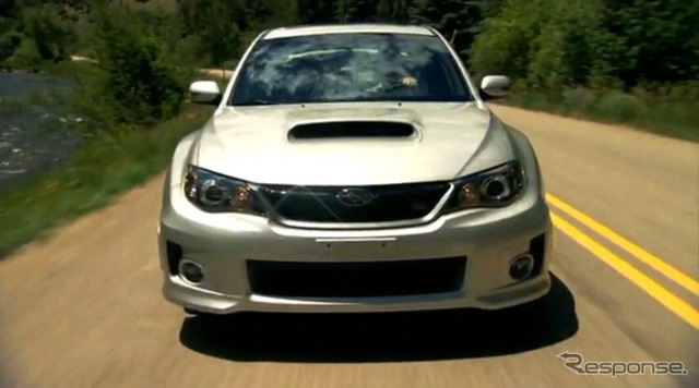 インプレッサ4ドアセダン WRX STI(画像は動画キャプチャー)