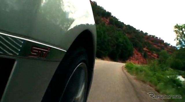 インプレッサ4ドアセダン WRX STI(画像は動画キャプチャー)
