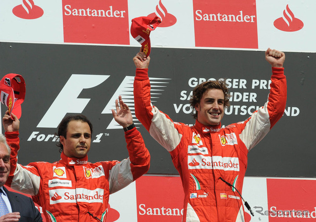 全身で喜びを表現するアロンソと、険しい表情のマッサ（ドイツGP）