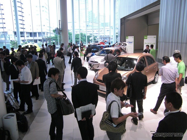 マーチ新型発表会（7月13日、横浜、日産グローバル本社）