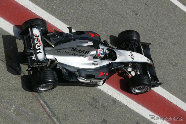 マクラーレン「MP4-18」がテスト中に大クラッシュ