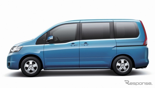 日産セレナ