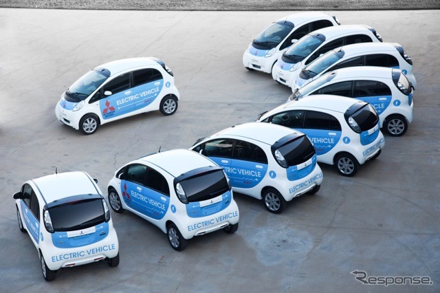 i-MiEV。アメリカに上陸した試乗用のフリート。右ハンドルだ