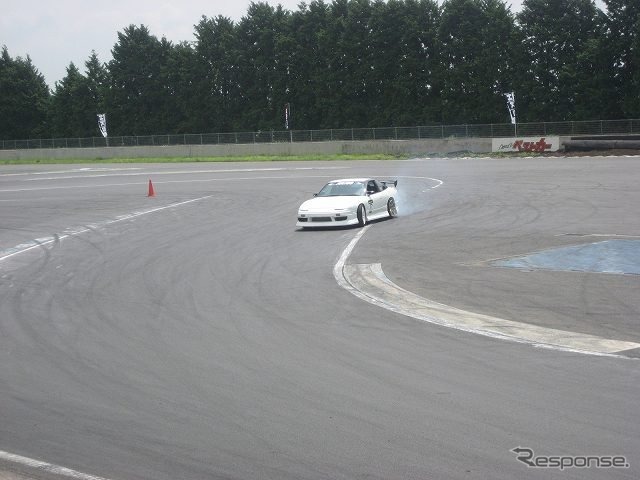 ドリフトコースGRAND PRIX 2010 夏