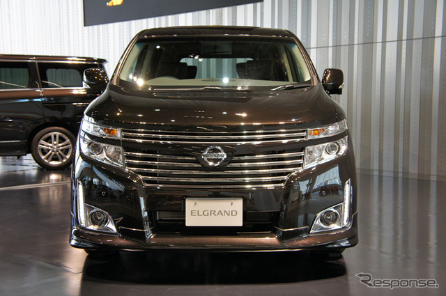 新型 エルグランド