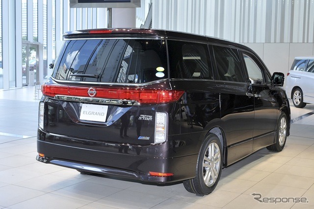 エルグランド新型