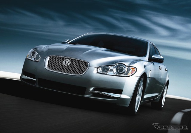 XF 3.0 LUXURY LIMITED