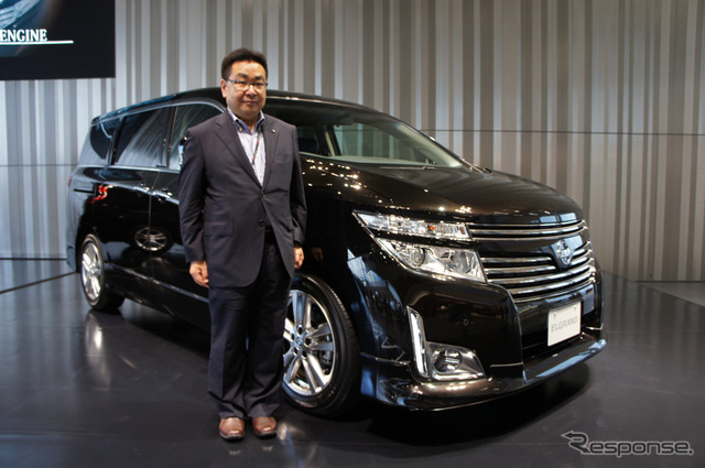 エルグランド新型