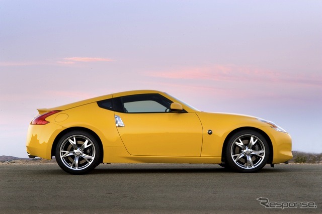 370Z