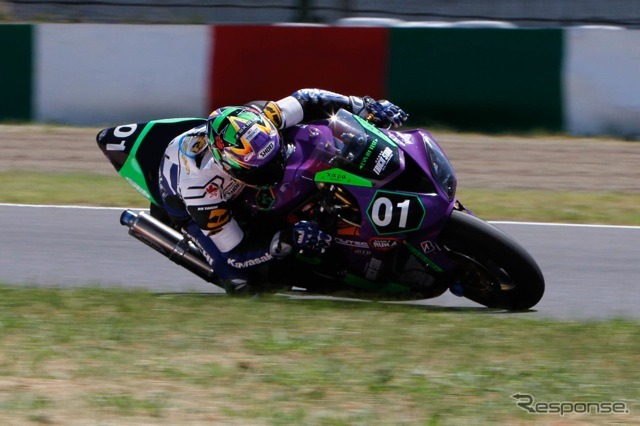 エヴァンゲリオンRT初号機TRICK☆STAR。“コカ・コーラ ゼロ”鈴鹿8時間耐久ロードレース第33回大会(決勝7月25日)