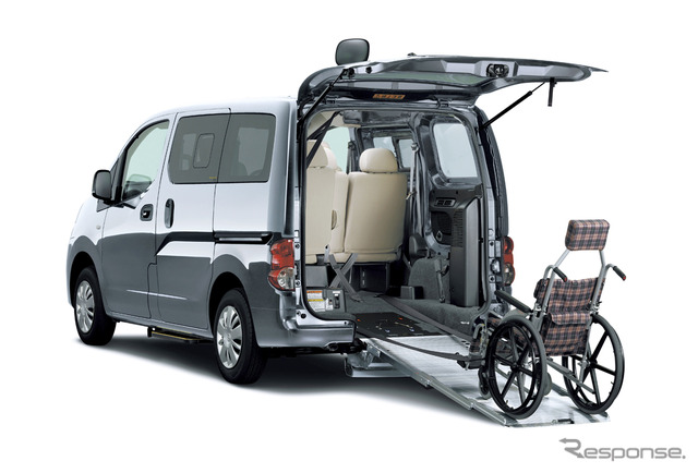 日産 NV200バネット チェアキャブ