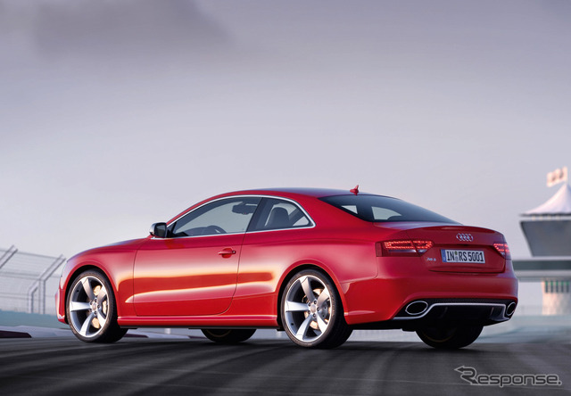 RS5クーペ