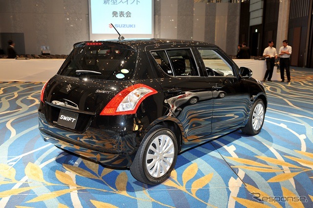 スイフト新型