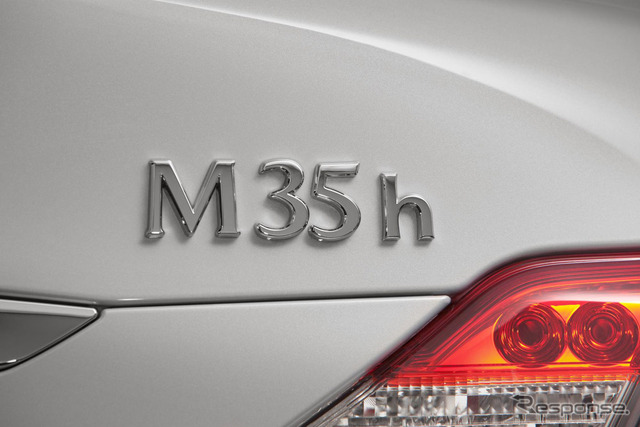 インフィニティ M35h（日産フーガハイブリッド）