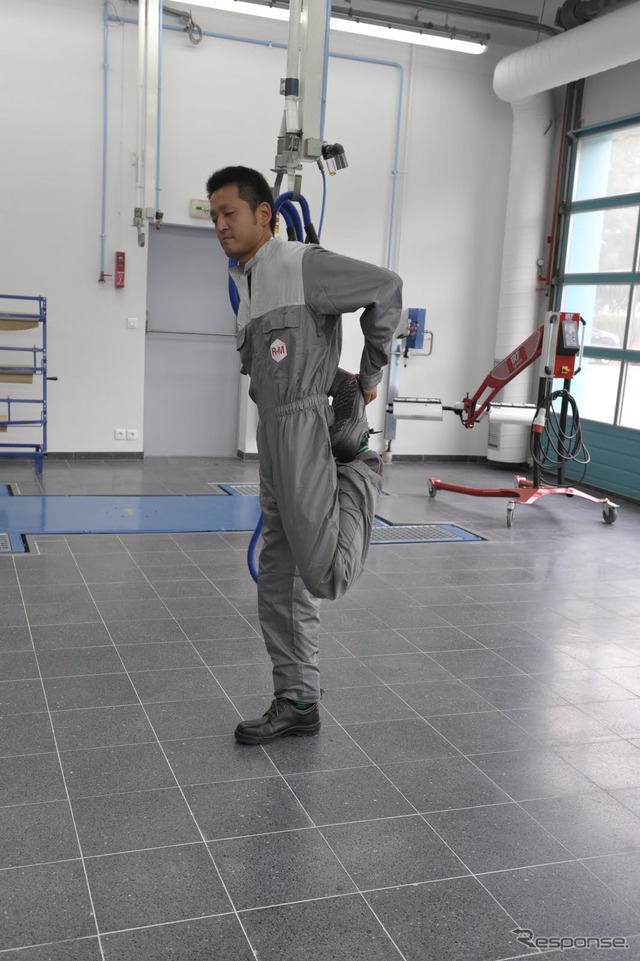 準備体操に余念がない