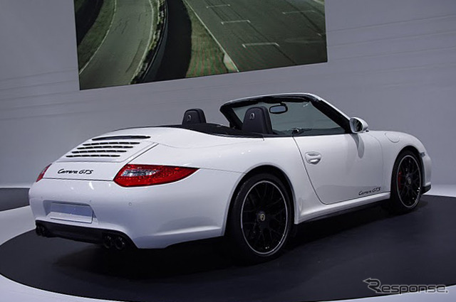 911 GTSカブリオレ（パリモーターショー10）