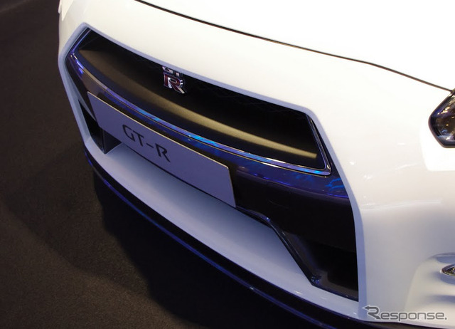 日産 GT-R 2012年モデル