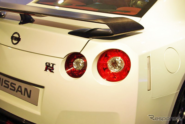 日産 GT-R 2012年モデル