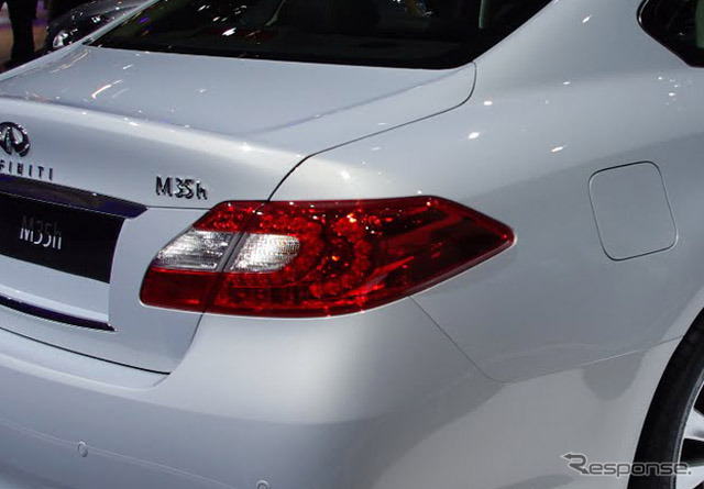 インフィニティ M35h(日産フーガハイブリッド)