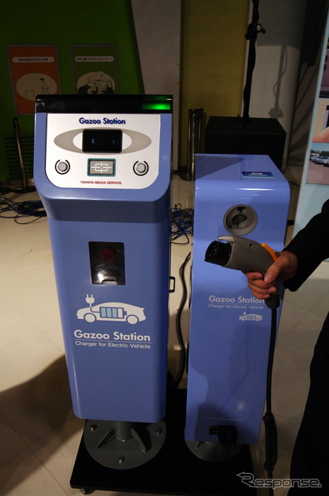 充電スタンドはトヨタメディアサービスの設計・開発。名称はGazoo Station