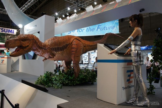 マルチタッチで動く恐竜ロボット「TEサウルス」、タイコエレクトロニクス