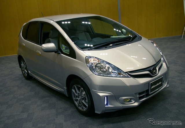 フィットHV モデューロパーツ装着車