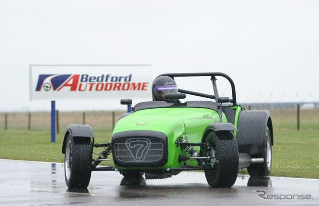 ケイターハムから“スペシャル・セブン”が2車種