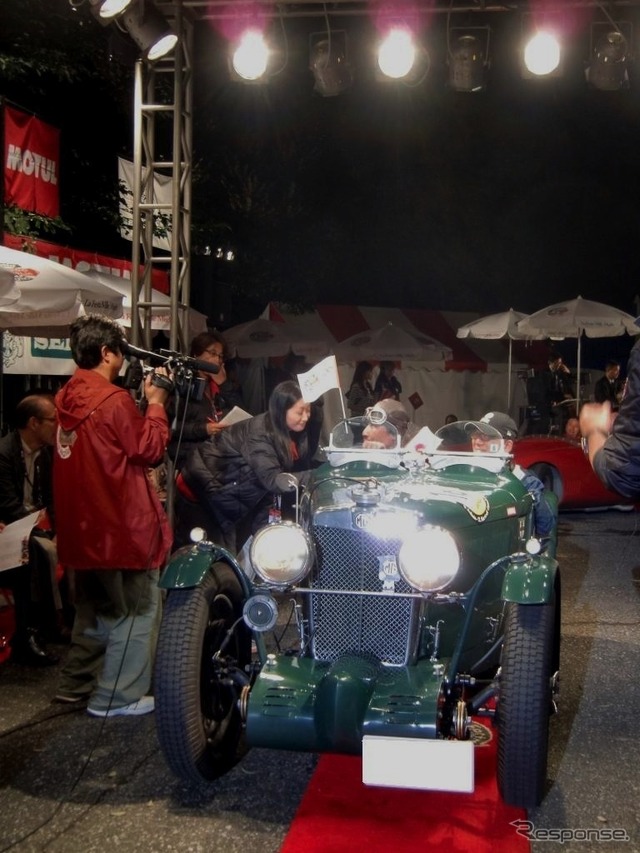 遠路九州から参加のMG J2も見事完走