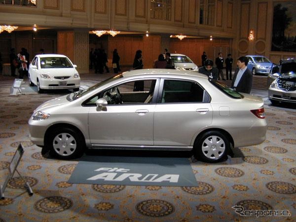 日本自動車メーカー、依然として海外頼み---第1四半期