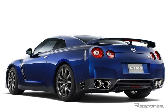 GT-R 2011年モデル