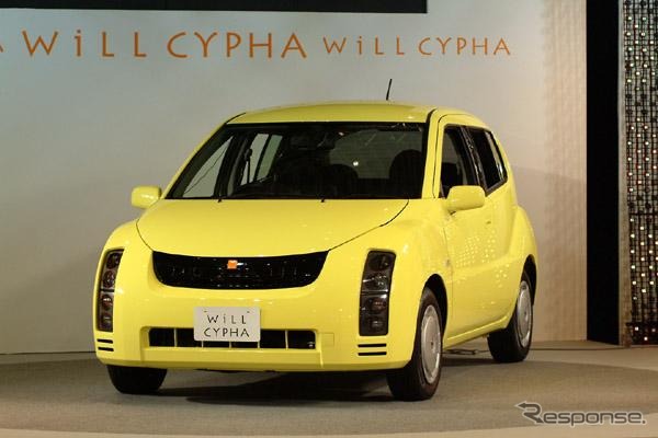 トヨタ、元祖G-BOOK対応車WiLL『サイファ』を一部改良