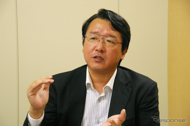 販売部次長の大嶋誠司氏