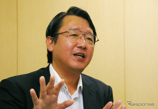 販売部次長の大嶋誠司氏