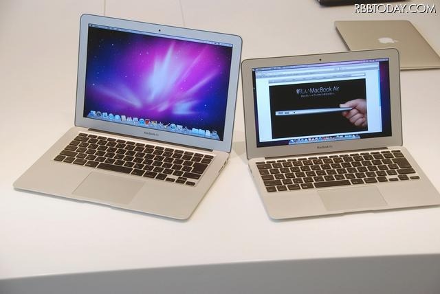 MacBook Airの13.3型(左)と11.6型(右) MacBook Airの13.3型(左)と11.6型(右)