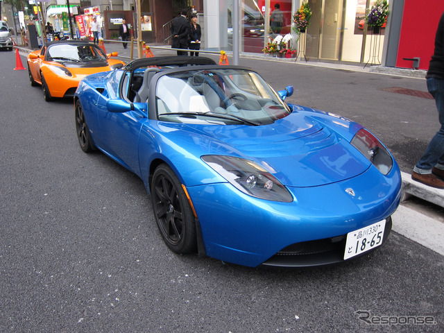 テスラ・ロードスター