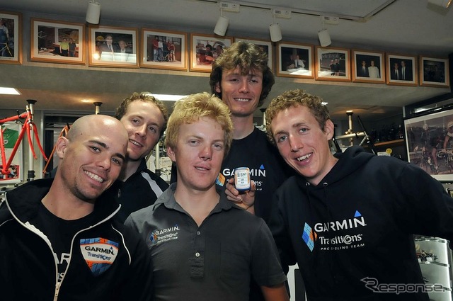 Team Garmin-Transitionsのジャパンカップ出場選手。左からケレイブ・フェアリー(米国)、トーマス・ピーターソン(米国)、ティモシー・ダッガン(米国)、ヨハン・ファンスーメレン(ベルギー)、優勝したダニエル・マーティン(アイルランド)