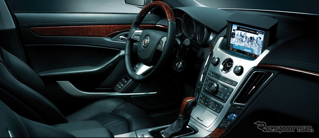 CTS スポーツセダン インテリア（写真は米国仕様）
