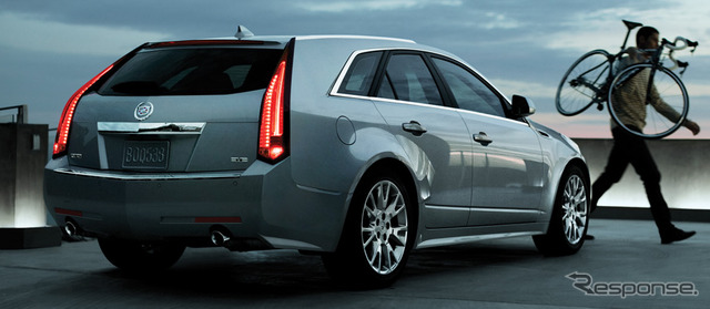 CTS スポーツワゴン（写真は米国仕様）