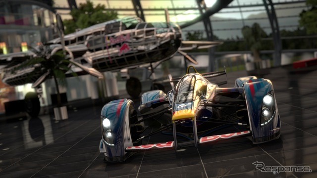 レッドブルの“本拠地”、ハンガー7で。（C）Sony Computer Entertainment Inc. Manufacturers, cars, names, brands and associated imagery featured in this game in some cases include trademarks and/or copyrighted materials of their respective owners. All rights reserved. Any depiction or recreation of real world locations, entities, businesses, or organizations is not intended to be or imply any sponsorship or endorsement of this game by such party or parties.