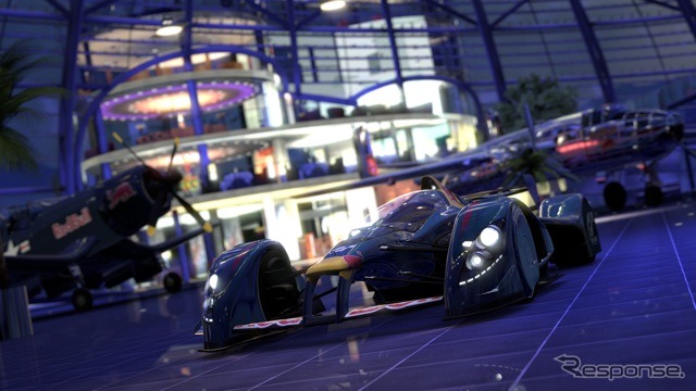 レッドブルの“本拠地”、ハンガー7で。（C）Sony Computer Entertainment Inc. Manufacturers, cars, names, brands and associated imagery featured in this game in some cases include trademarks and/or copyrighted materials of their respective owners. All rights reserved. Any depiction or recreation of real world locations, entities, businesses, or organizations is not intended to be or imply any sponsorship or endorsement of this game by such party or parties.