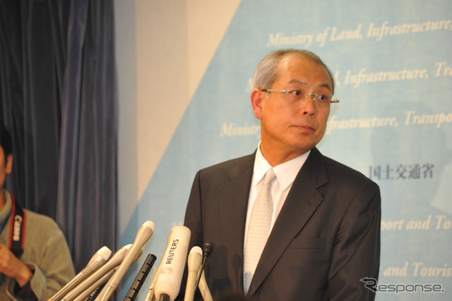 鈴木久泰長官（5日、撮影＝中島みなみ）