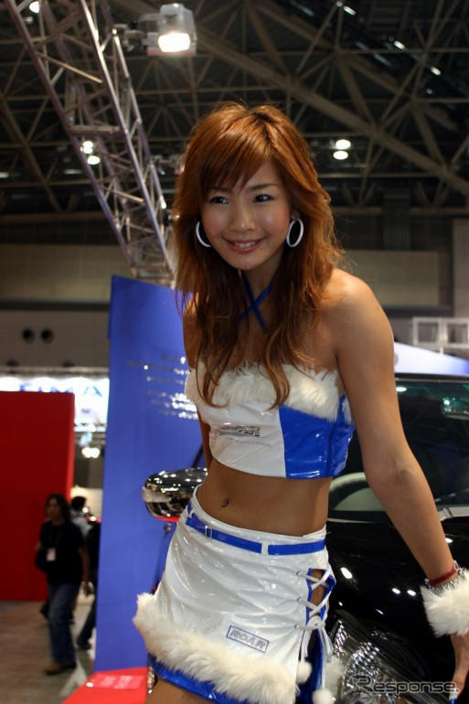 【オートギャラリー2003写真蔵】コンパニオンは夏まっさかり!!