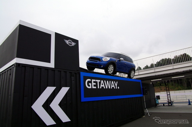 MINI CONNECTION 2010