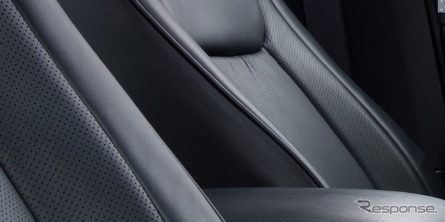 クライスラー300C新型