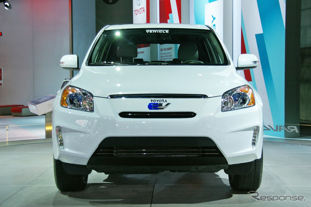 トヨタ RAV4 EV