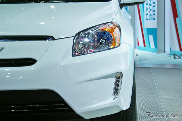 トヨタ RAV4 EV