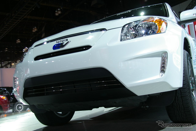 トヨタ RAV4 EV