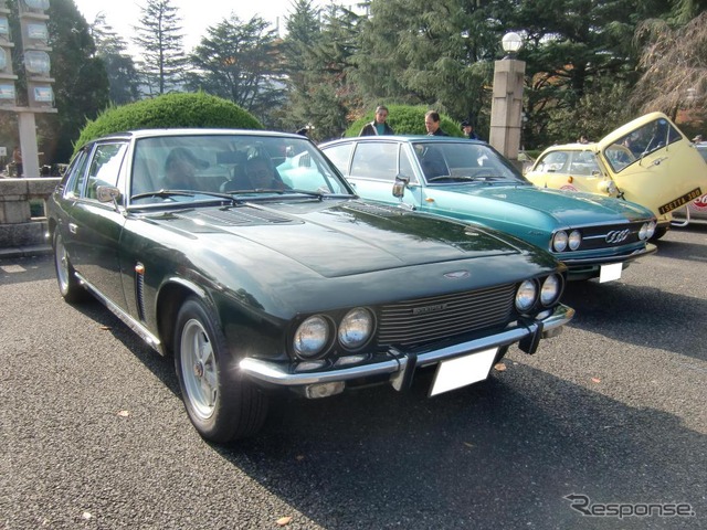 これも今となっては珍しい1台。ジェンセン・インターセプターMk III。イギリス車だがデザインはイタリアのビニャーレ